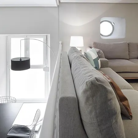 Apartment Colon By Feelfree *